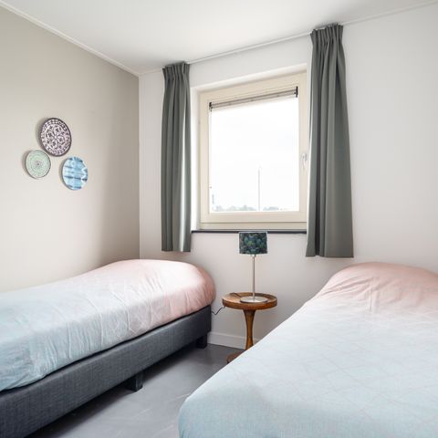 Bungalow 8 persons - Anchor Wellness