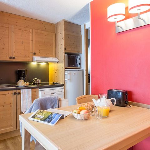 APARTMENT 4 people - - 1 bedroom - South-facing