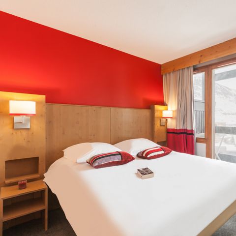 APARTMENT 6 people - - 2 bedrooms