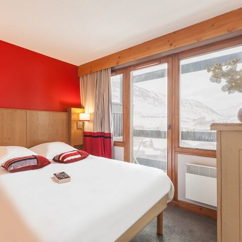 APARTMENT 6 people - - 2 bedrooms
