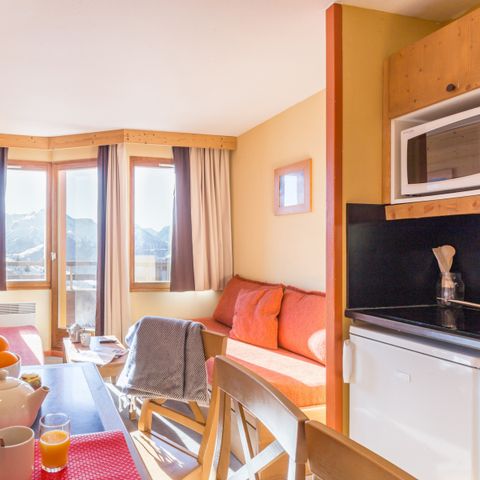 APARTMENT 4 people - - 1 bedroom