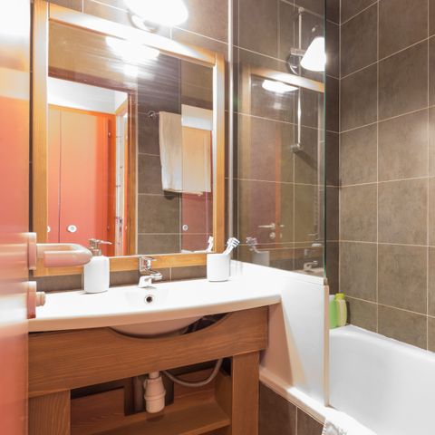 APARTMENT 4 people - - 1 bedroom