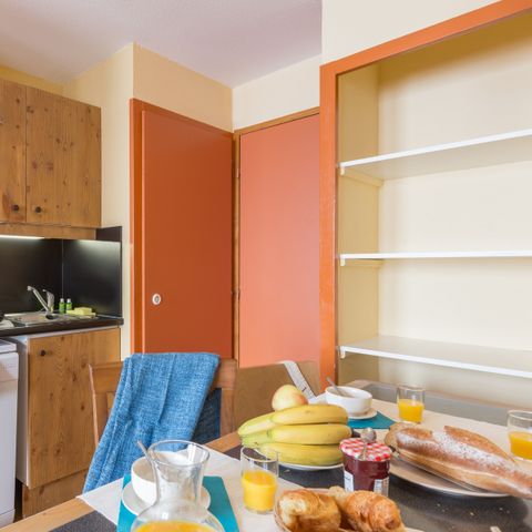 APARTMENT 4 people - - 1 bedroom