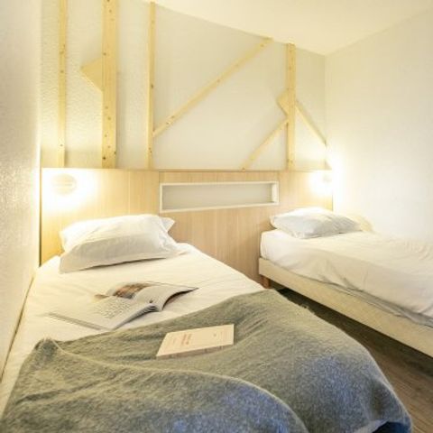 Apartment 6 persons - Flat sleeps 6 - 1 bedroom + 1 sleeping area - approx. 40 m² (AHL26)