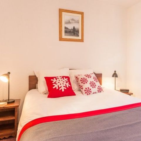 Apartment 6 persons - Flat sleeps 6 - 1 bedroom + 1 sleeping area - approx. 40 m² (AHL26)