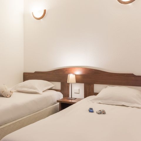 APARTMENT 6 people - 1 bedroom + 1 sleeping area
