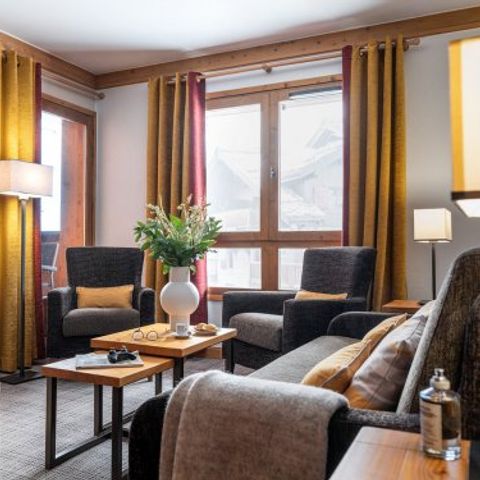 Apartment 6 persons - Flat 6 people - 2 bedrooms - Superior outdoor pool (AWL36P)