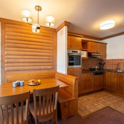 Apartment 6 persons - Flat 6 people - 2 bedrooms - Outdoor swimming pool (AWL36)