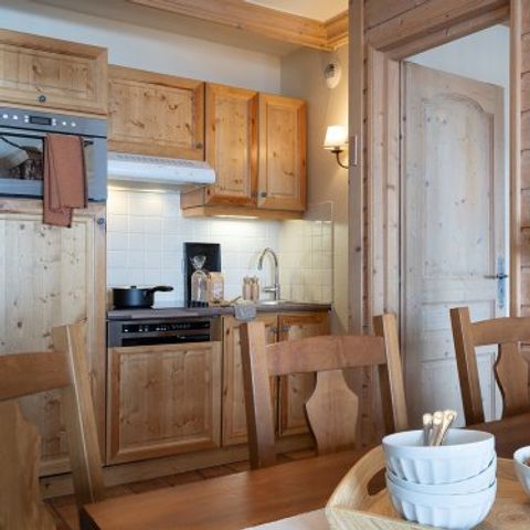 Apartment 8 persons - Flat 8 people - 3 bedrooms - Duplex - Outdoor and indoor pools (AWL48C)