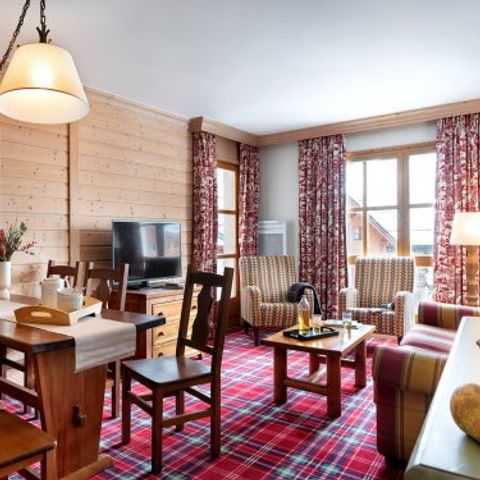Apartment 8 persons - Flat 8 people - 3 bedrooms - Duplex - Outdoor and indoor pools (AWL48C)