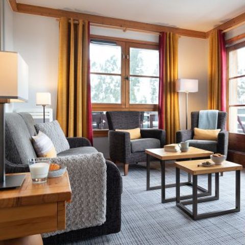 Apartment 8 persons - Flat 8 people - 3 bedrooms - Superior outdoor pool (AWL48P)
