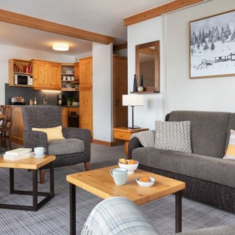 Apartment 8 persons - Flat 8 people - 3 bedrooms - Superior outdoor pool (AWL48P)