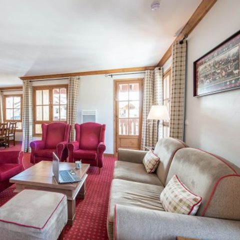 Apartment 8 persons - Flat 8 people - 3 bedrooms - Without balcony - Outdoor swimming pool (AWL48RD)