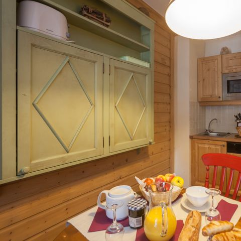 APARTMENT 2 people - Standard suite