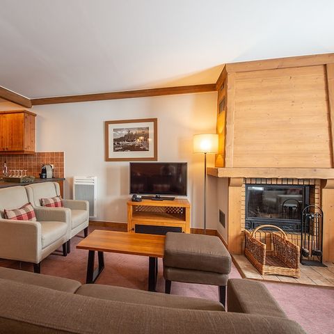 APARTMENT 10 people - Superior