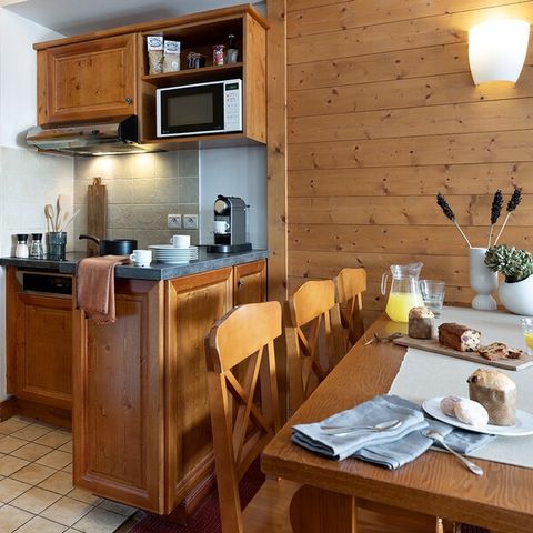 Apartment 6 persons - 2 bedrooms - Indoor swimming pool - Superior - Balcony