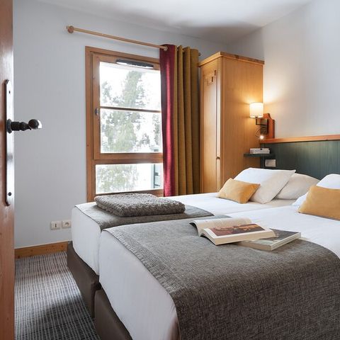 Apartment 8 persons - 3 bedrooms - Outdoor swimming pool - Superior - Balcony