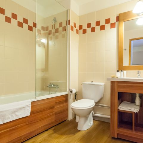 APARTMENT 5 people - 4/5 pax Standard
