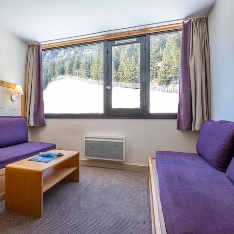 APARTMENT 6 people - - 2 bedrooms