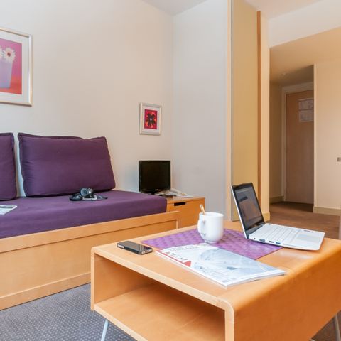 APARTMENT 6 people - - 2 bedrooms - Balcony - South-facing