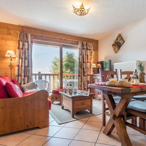 APARTMENT 5 people - (max 3 adults) Superior
