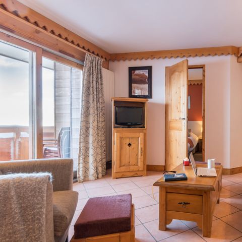 APARTMENT 7 people - - 2 bedrooms + 1 sleeping alcove