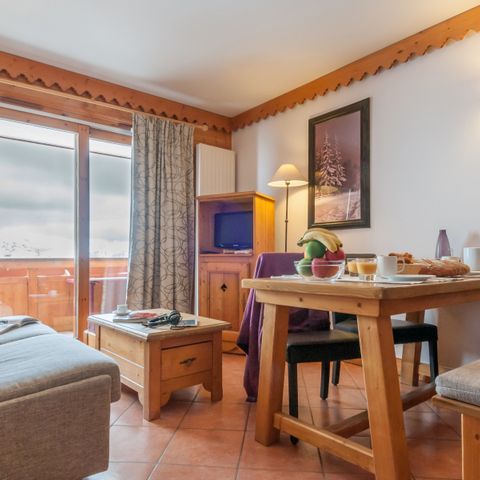 APARTMENT 5 people - - 1 bedroom + 1 sleeping alcove