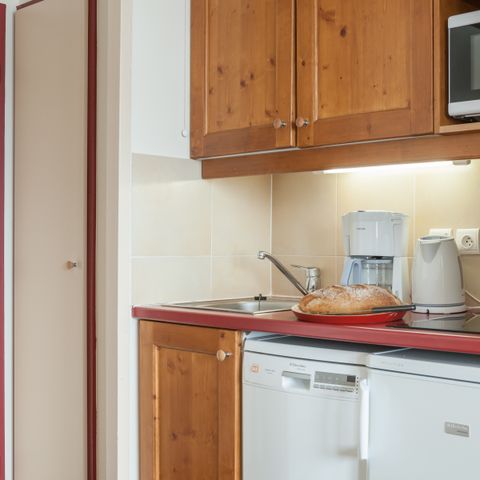 APARTMENT 6 people - - 1 bedroom + 1 sleeping alcove - Mountain view