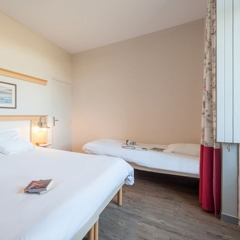 APARTMENT 5 people - - 1 bedroom