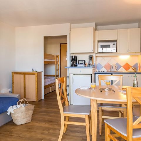 Studio 8 persons - Communicating studios for 8 people - 2 sleeping areas - Balcony