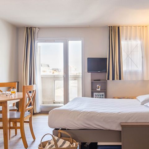 Studio 8 persons - Communicating studios for 8 people - 2 sleeping areas - Balcony