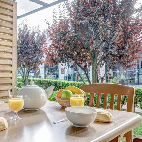 APARTMENT 5 people - - 1 sleeping alcove - Terrace or balcony
