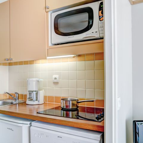 APARTMENT 5 people - (Max. 4 Adults) Standard
