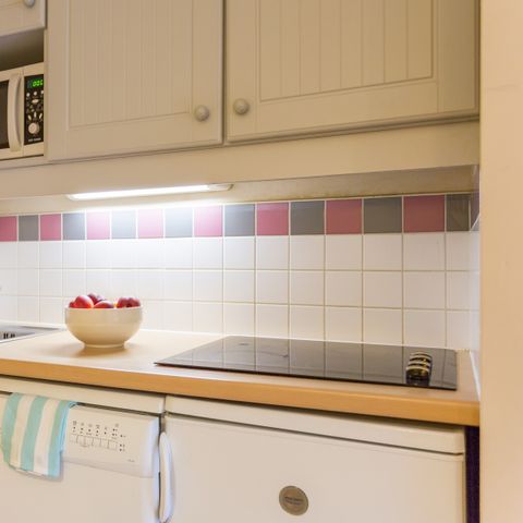 APARTMENT 5 people - - 1 sleeping alcove - Terrace - Garden level