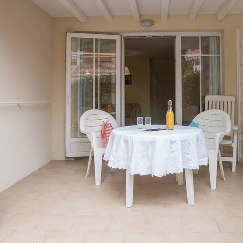 APARTMENT 4 people - - 1 bedroom - Terrace or balcony - South facing