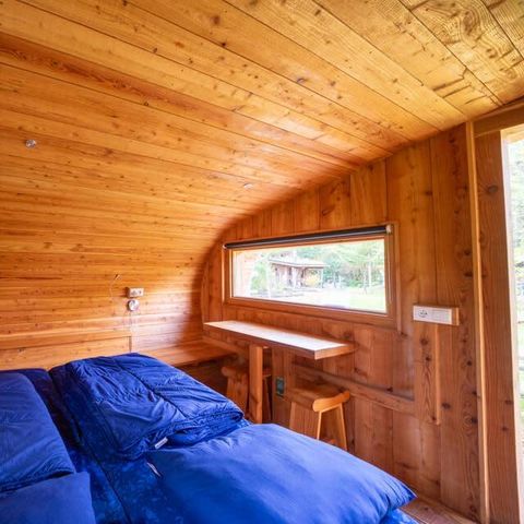 UNUSUAL ACCOMMODATION 4 people - Hiker's hut Boet