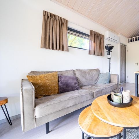 UNUSUAL ACCOMMODATION 4 people - Tiny house 2+2