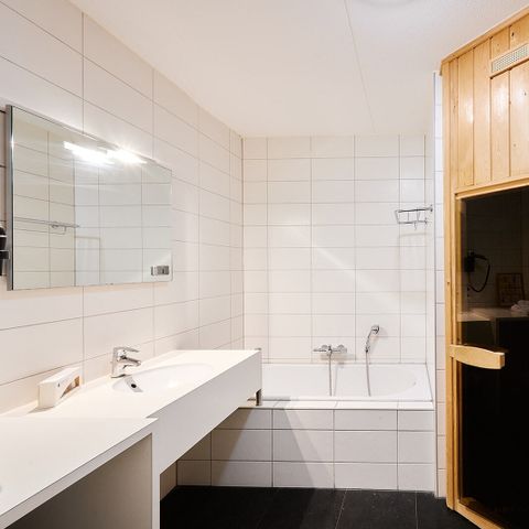 APARTMENT 4 people - With a sauna