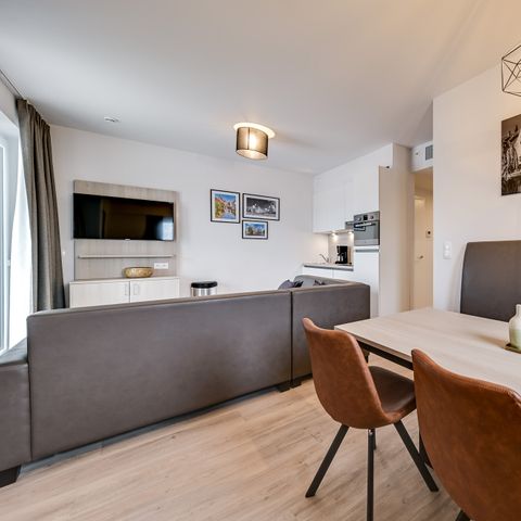 APARTMENT 6 people - Spacious suite