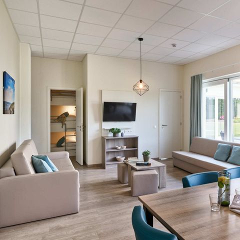 APARTMENT 7 people - Spacious family suite | 4 adults - 3 children