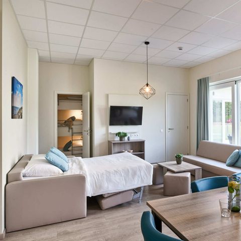 APARTMENT 7 people - Spacious family suite | 4 adults - 3 children