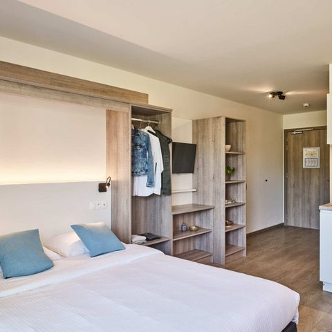 STUDIO 2 people - Studio Essential | Double bed - Disabled adapted