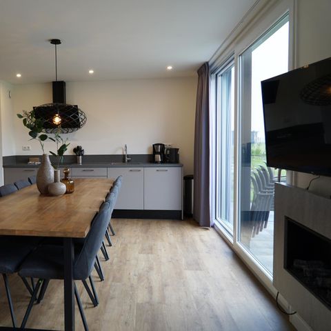Group accommodation 10 persons - Cube Magnifique