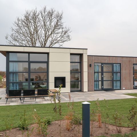 BUNGALOW 4 people - Cube Exclusif