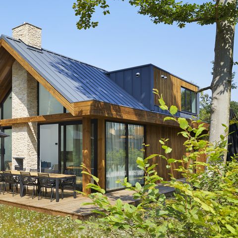 HOUSE 8 people - Eagle