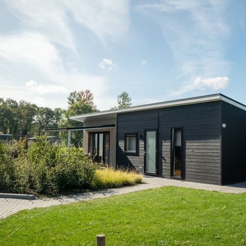 BUNGALOW 6 people - 4-6C (max. 4 adults)