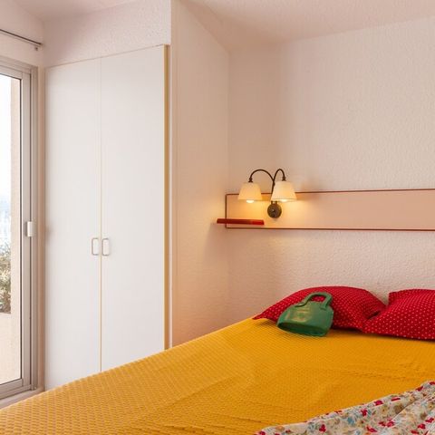Apartment 6 persons - 1 bedroom - 1 sleeping - Area