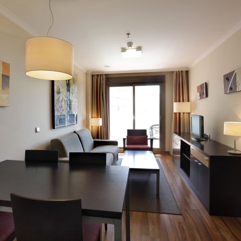 APARTMENT 4 people - Standard 1 Bedroom (Max 3 adults)