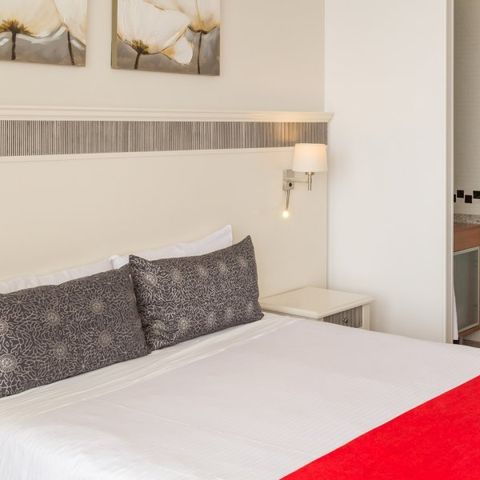 Apartment 6 persons - Flat - 2 bedrooms - Pool view