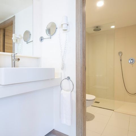 BEDROOM 2 people - Double room - Breakfast included
